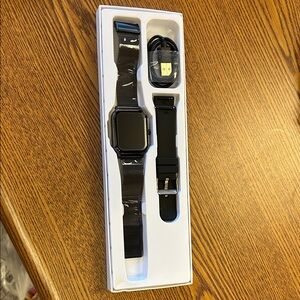 BRAND NEW Smartwatch with Black 2 Straps and charger